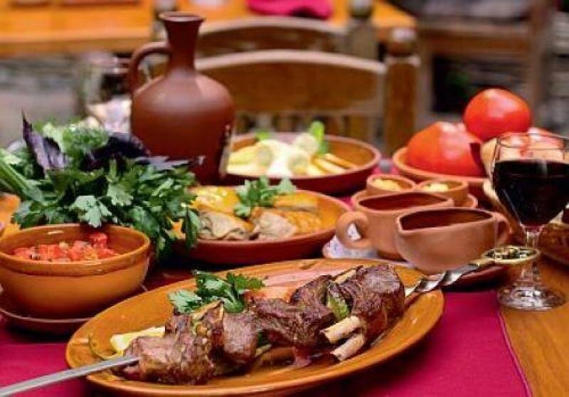 Современный ресторан кавказской кухни